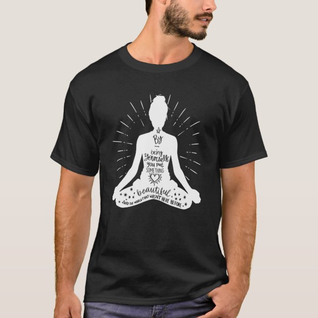 Yoga Definition Yoga Because Adulting Is Hard T-Shirt (Vorderseite)