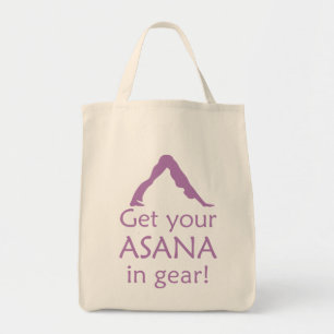 Yoga holt Ihre Asana in Gear Tragetasche