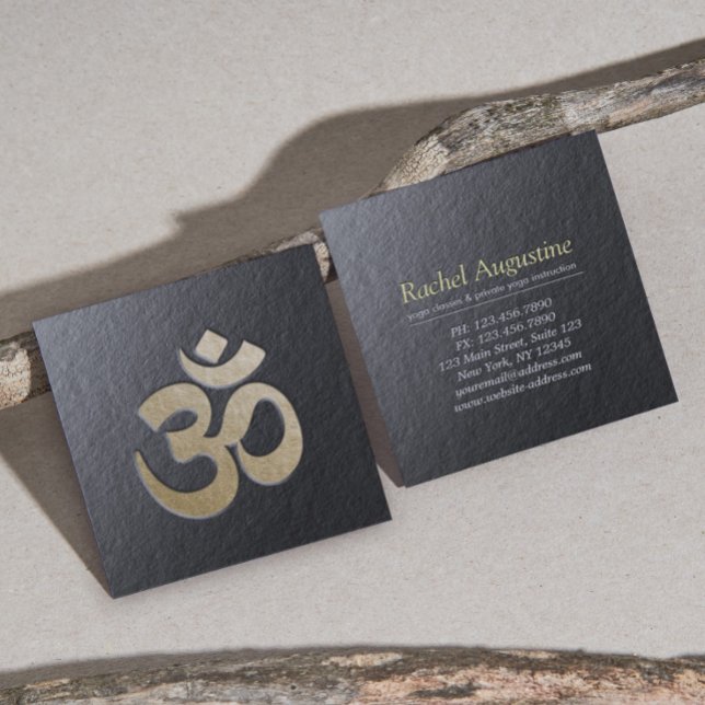 Yoga Instructor, mit dem Symbol OM Symbol in Schwa Quadratische Visitenkarte (Von Creator hochgeladen)