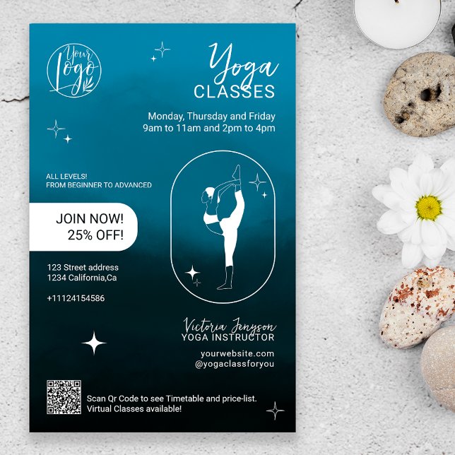 Yoga-Lehrerstudiengänge in Navy-Star Flyer (Navy blue star Yoga instructor studio classes Flyer)
