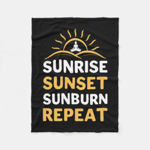 Yoga Lover Yoga Sunrise Sunset Sunburn Repeat Fleecedecke