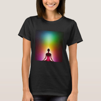 Yoga-Mädchen Weibliche Sonnengruß-Meditation Chakr T-Shirt