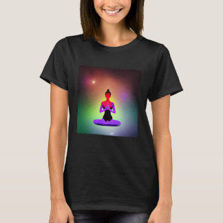 Yoga-Mädchen Weibliche Sonnengruß-Meditation Chakr T-Shirt