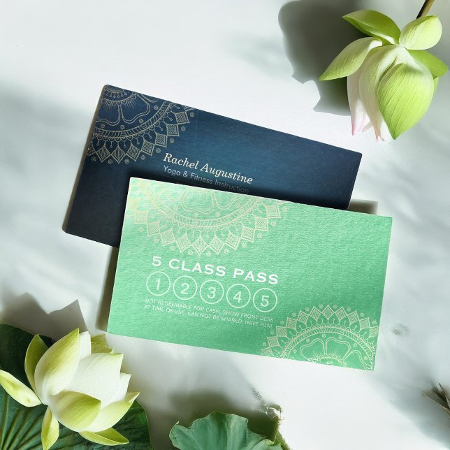 Yoga Meditation Instructor Gold Mandala Class Pass Treuekarte (Von Creator hochgeladen)