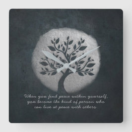 Yoga Meditation Reiki Instructor Silver Tree Zitat Quadratische Wanduhr