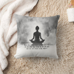Yoga-Meditationslehrer Lotus-Pose Tintenmalerei Kissen