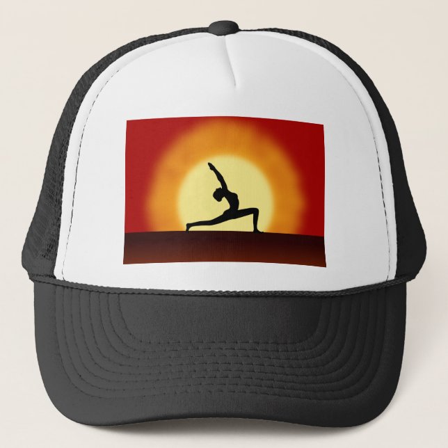 Yoga Pose Pose Silhouette Sunrise Hats Truckerkappe (Vorderseite)