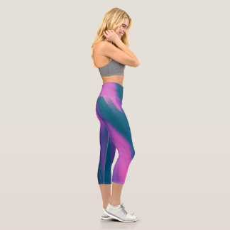 Yoga-Set für Frauen mit künstlerischem Pinseldesig Capri Leggings