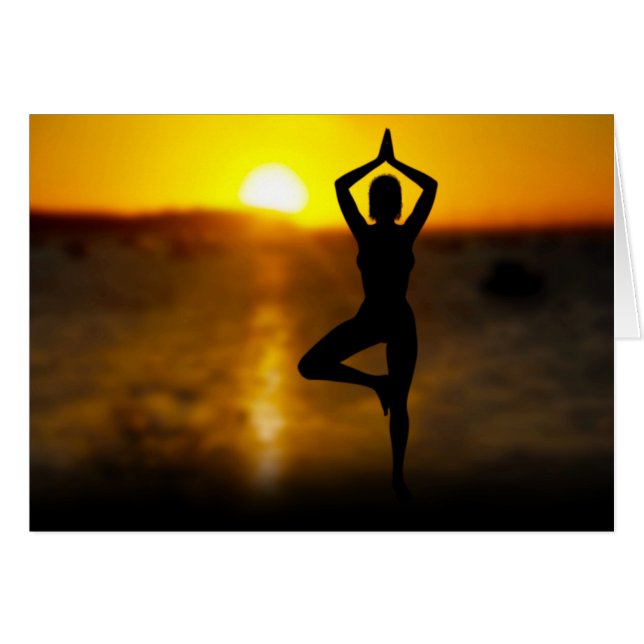 Yoga Weiblichkeit im Ozean bei Sunset Card (Vorderseite (Horizontal))