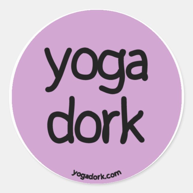 Yogadork-Aufkleber um lila Runder Aufkleber (Vorderseite)
