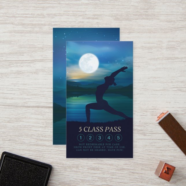 Yogalehrerin Mondlicht Halbmond Pose 5 Klasse Pass Treuekarte (Vorderseite/Rückseite Beispiel)