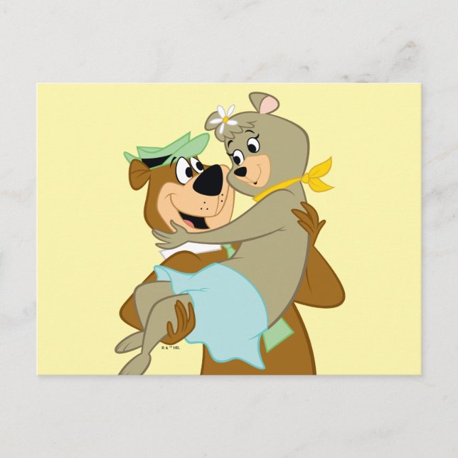 Yogi Bear Carry Cindy Bear Postkarte (Vorderseite)