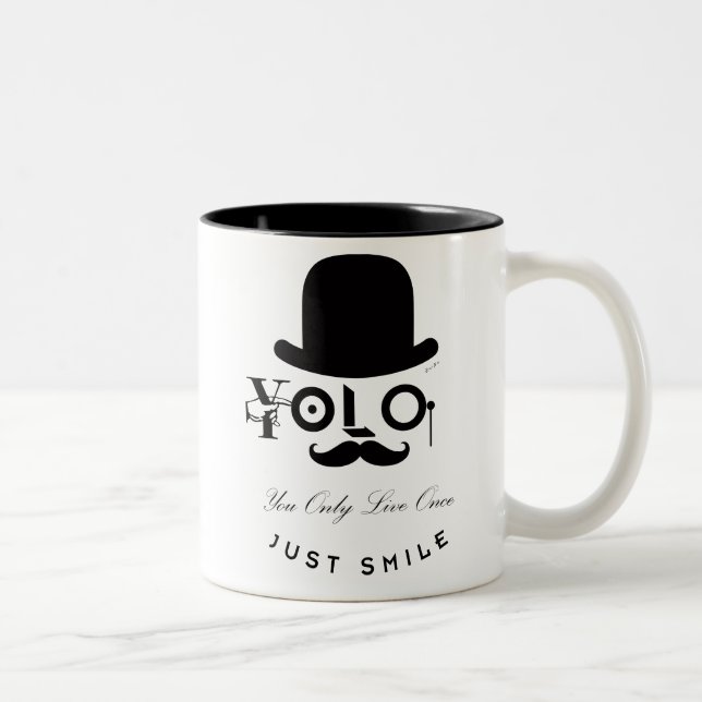 YOLO : Sie leben nur einmal - nur lächeln! Zweifarbige Tasse (Rechts)