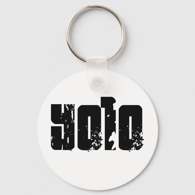 Yolo -- T-Shirt Schlüsselanhänger (Vorderseite)