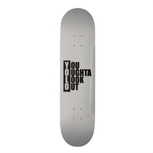YOLO Vertikal Box Skateboard