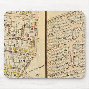 Yonker, New York 8 Mousepad