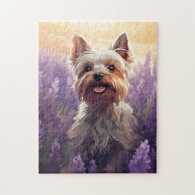 Yorkshire Terrier im Lavender-Feld (Vertikal)