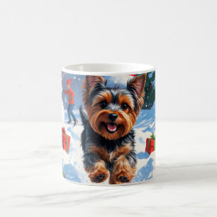 Yorkshire Terrier im Schnee mit Weihnachtsmütze Kaffeetasse