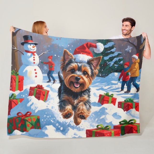 Yorkshire Terrier in Snow mit Weihnachtshut Fleecedecke (Beispiel)