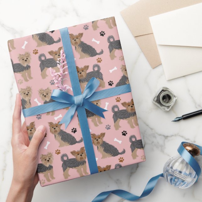 Yorkshire Terrier Paws and Bones Yorkie Dog Geschenkpapier (Schenken)