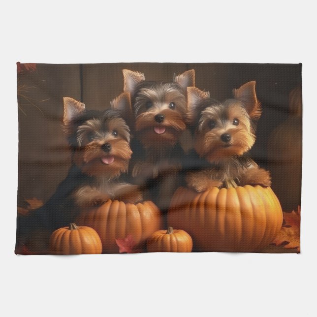 Yorkshire Terrier Welppy Autumn Delight Pumpkin Geschirrtuch (Horizontal)