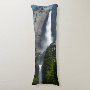 Yosemite Falls II aus dem Yosemite National Park Seitenschläferkissen