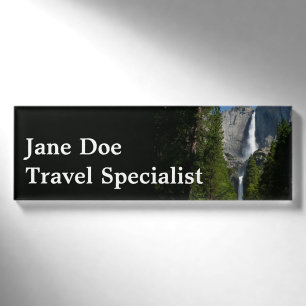 Yosemite Falls II vom Yosemite-Nationalpark Namenschild