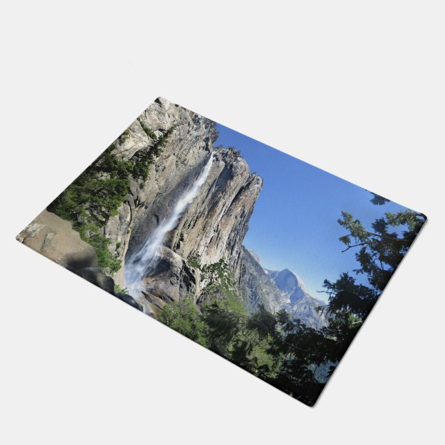 Yosemite Falls - Yosemite Fußmatte (Schrägansicht)