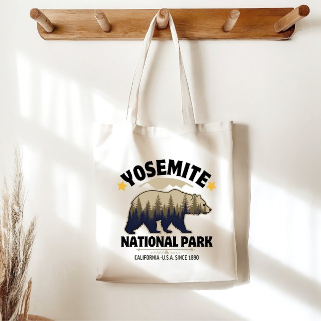 Yosemite National Park - Bear Vintage Forest Tragetasche (Von Creator hochgeladen)