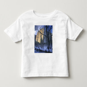 YOSEMITE NATIONALPARK, KALIFORNIEN. USA. Licht Kleinkind T-shirt