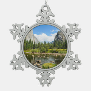 Yosemite Nationalpark Tal-Ansicht Schneeflocken Zinn-Ornament