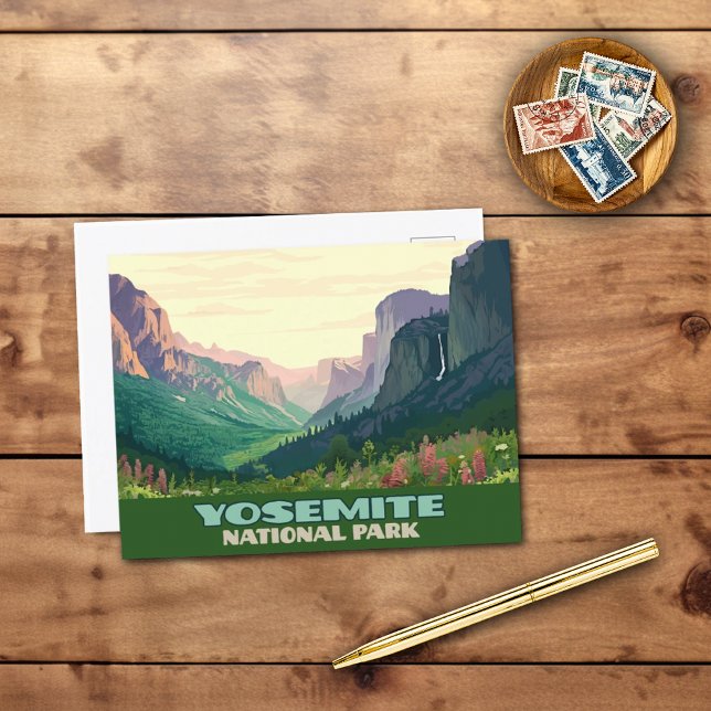 Yosemite Nationalparktal Halbkuppel Postkarte (A Yosemite National Park in California postcard, display the Valley, Half Dome, Bridalveil Falls.)