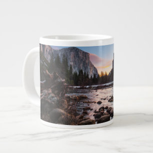Yosemite's Gates of the Valley Jumbo-Tasse