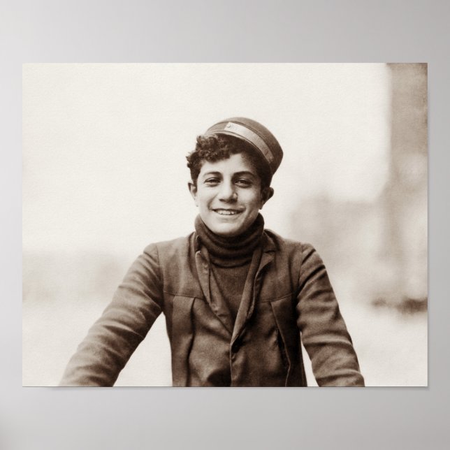 Young Bike Messenger - 1912 - Lewis Hine Poster (Vorne)