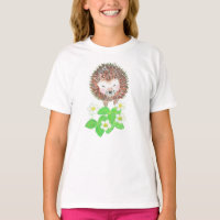 Young Igel & Wild Strawberry Blume