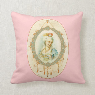 Young Marie Antoinette Portrait Kissen