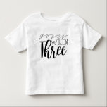 Young Wild and Three | 3. Geburtstag Kleinkind T-shirt<br><div class="desc">Durch neu definierte Designs</div>
