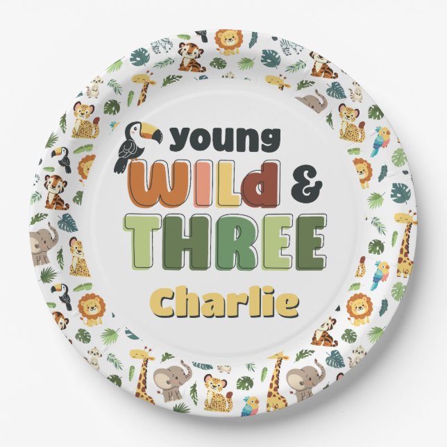 Young Wild Three Zoo Safari Animal Birthday Party Pappteller (Vorderseite)