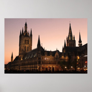 Ypres Cloth Hall, Belgien by Night Poster