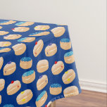 Yummy Sufganiyot Jelly Donuts Hanukkah Pattern Tischdecke<br><div class="desc">Yummy Sufganiyot Jelly Donuts Hanukkah Pattern. Sufganiyah Chanukah,  verschiedene Gelee Donoughts.</div>