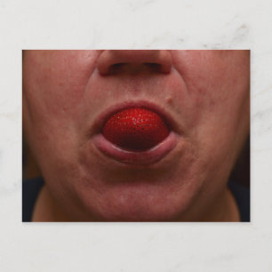 Yummy, yum, yum...Erdbeere! Postkarte