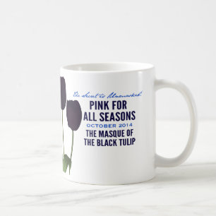 Zacken Sie während aller Jahreszeiten Oktober aus Kaffeetasse