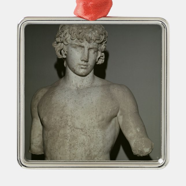 Zahl von Antinous, nach ANZEIGE 130 Silbernes Ornament (Vorne)
