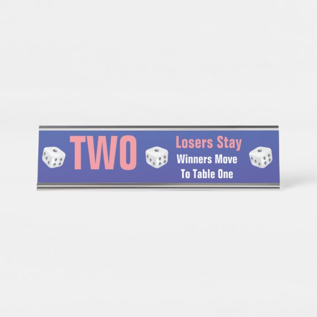 Zahl-Zeichen der Bunco Würfel-Tabelle-zwei Schreibtischnamensplakette (Vorderseite )