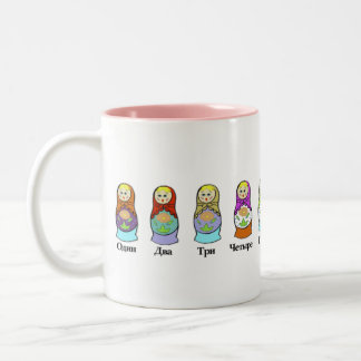 Zählung russische Verschachtelungs-Puppen Zweifarbige Tasse