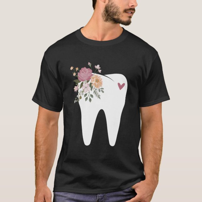 Zahnarztassistent zum Eingeben von Hygieneartikeln T-Shirt (Vorderseite)