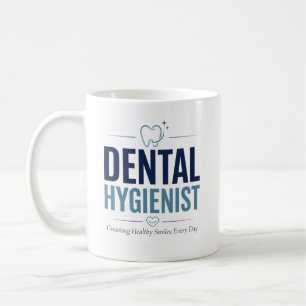 Zahnärztliche Hygienikerin schafft gesunde Gesicht Kaffeetasse