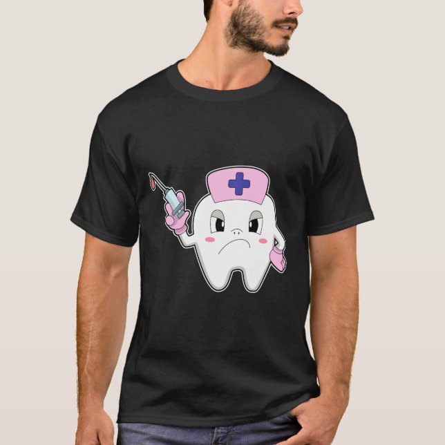 Zähne als Krankenschwester mit Spritze.PNG T-Shirt (Vorderseite)