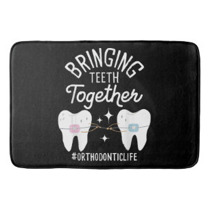 Zähne zusammenbringen - Kieferorthopäden Badematte
