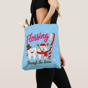 Zähneputzen durch den Schnee Weihnachten Zahnarzt Tasche